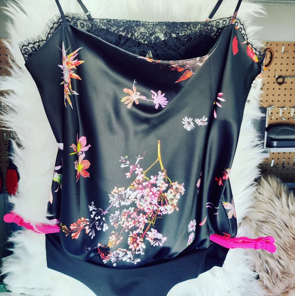 Victoria's Secret "CHERRY BLOSSOM" Body Suit Gorgeous MUST SEE❤️ peekaboo & lace - Picture 2 of 11